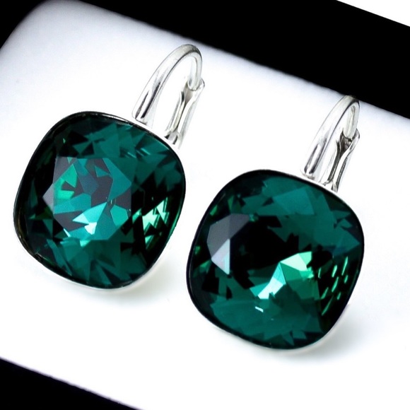 Green Austrian Crystal Lever Back Earrings - Picture 2 of 8